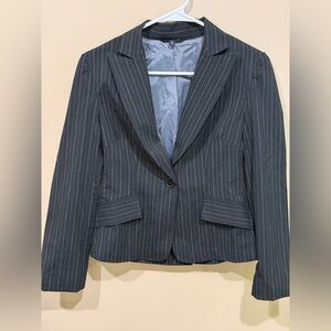 Zinc size small black pinstriped blazer with shoulder pads. Pre-loved